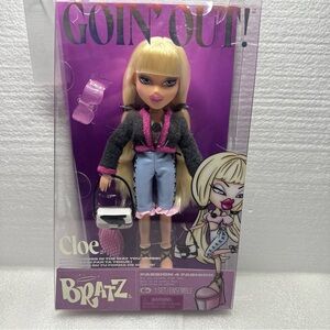Bratz Cloe Doll - Blonde with Black and Pink Outfit